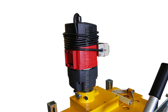 メインモーター