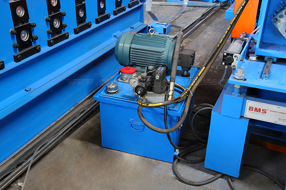 油圧ステーション