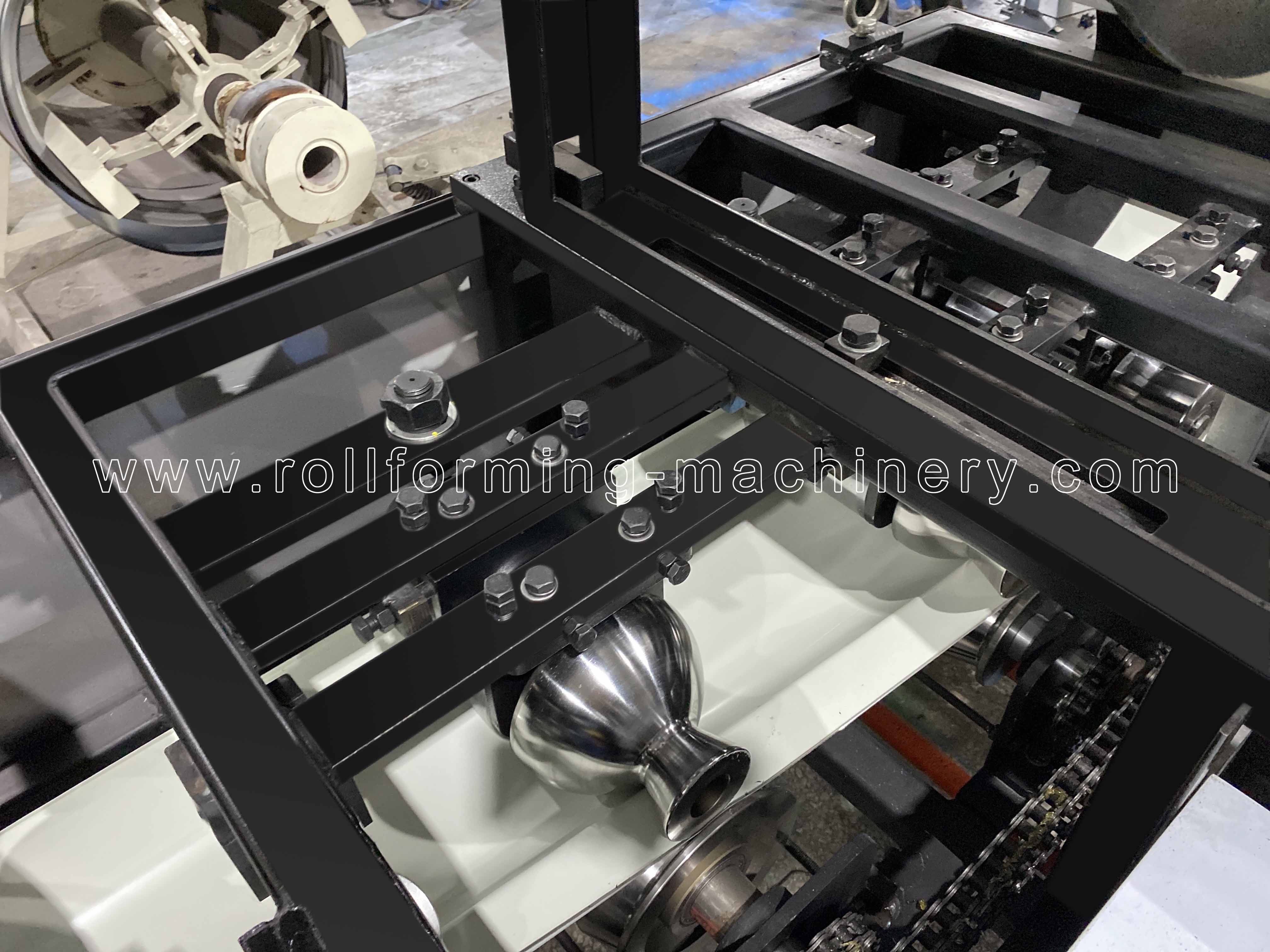 ロールフォームミル