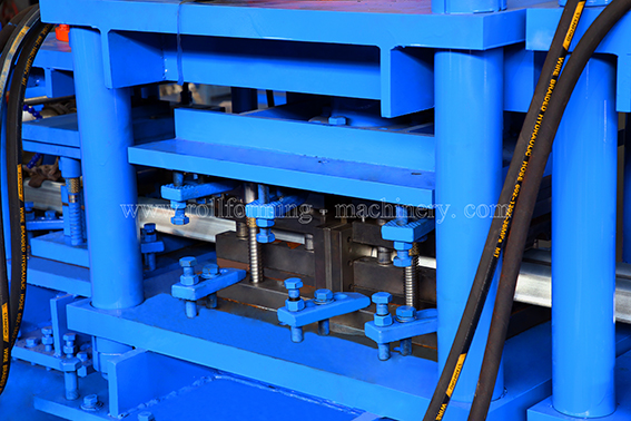 パンチデバイス