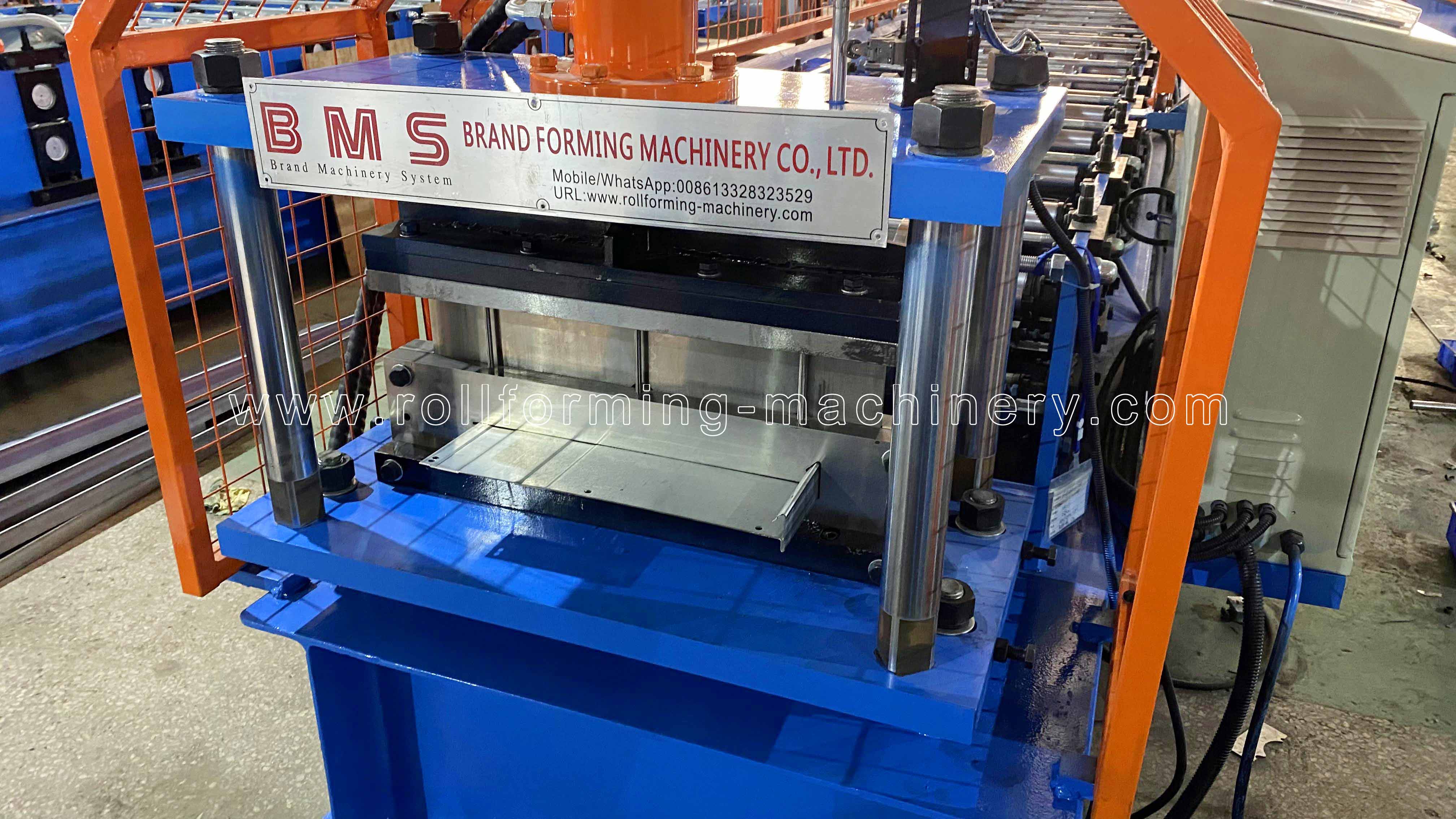 ポストカッター