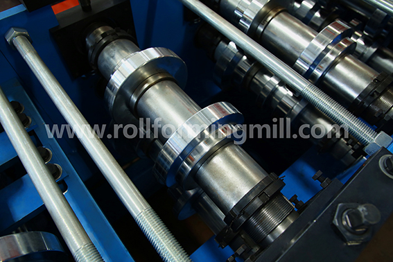 ロールフォーミングミル